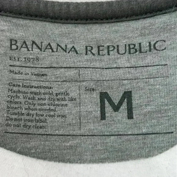 Banana Republic Waffle Knit Tee Size M Cream Cotton/Polyester/Spandex - Picture 3 of 10